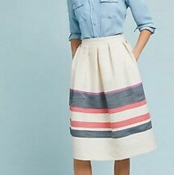 Anthropologie Dresses & Skirts - Anthropologie  skirt size 10